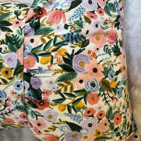 Rifle Paper Co Bow Throw Pillow Handmade - Picture 2 of 2